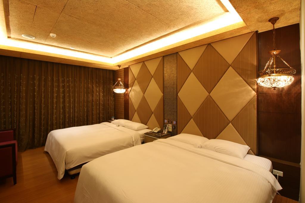 R7 Hotel เกาสง ภายนอก รูปภาพ