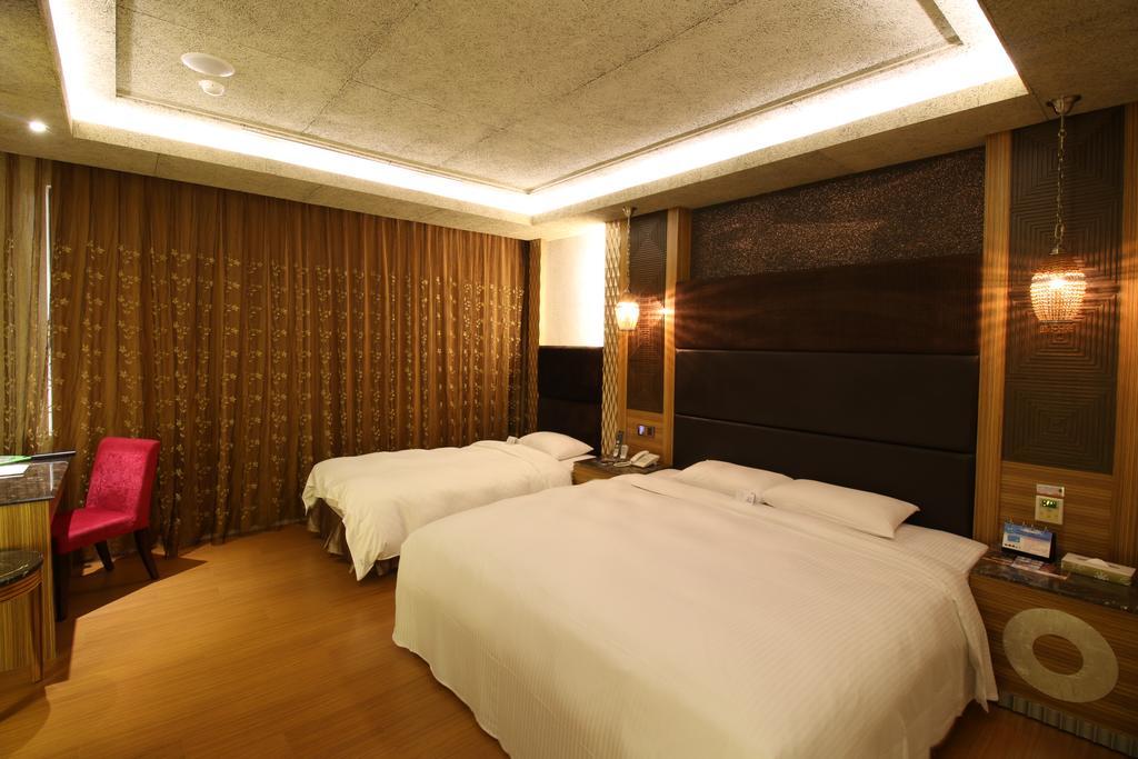 R7 Hotel เกาสง ภายนอก รูปภาพ