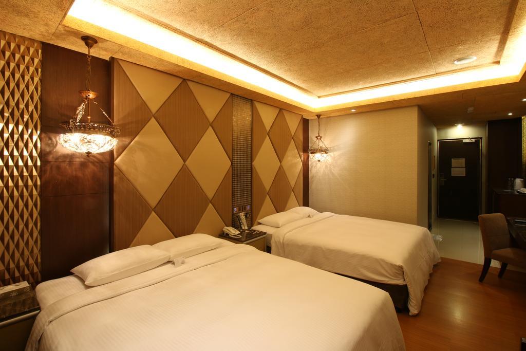 R7 Hotel เกาสง ภายนอก รูปภาพ